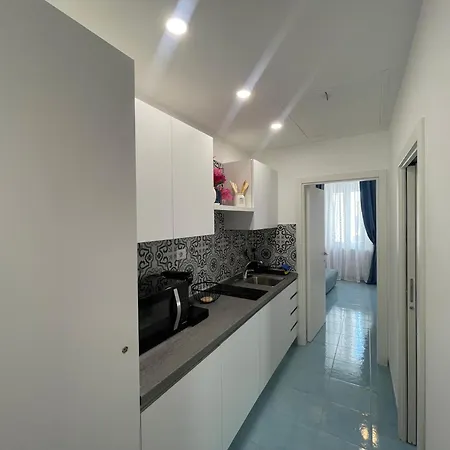 Apartment Sweet Luna, In The Heart Of *